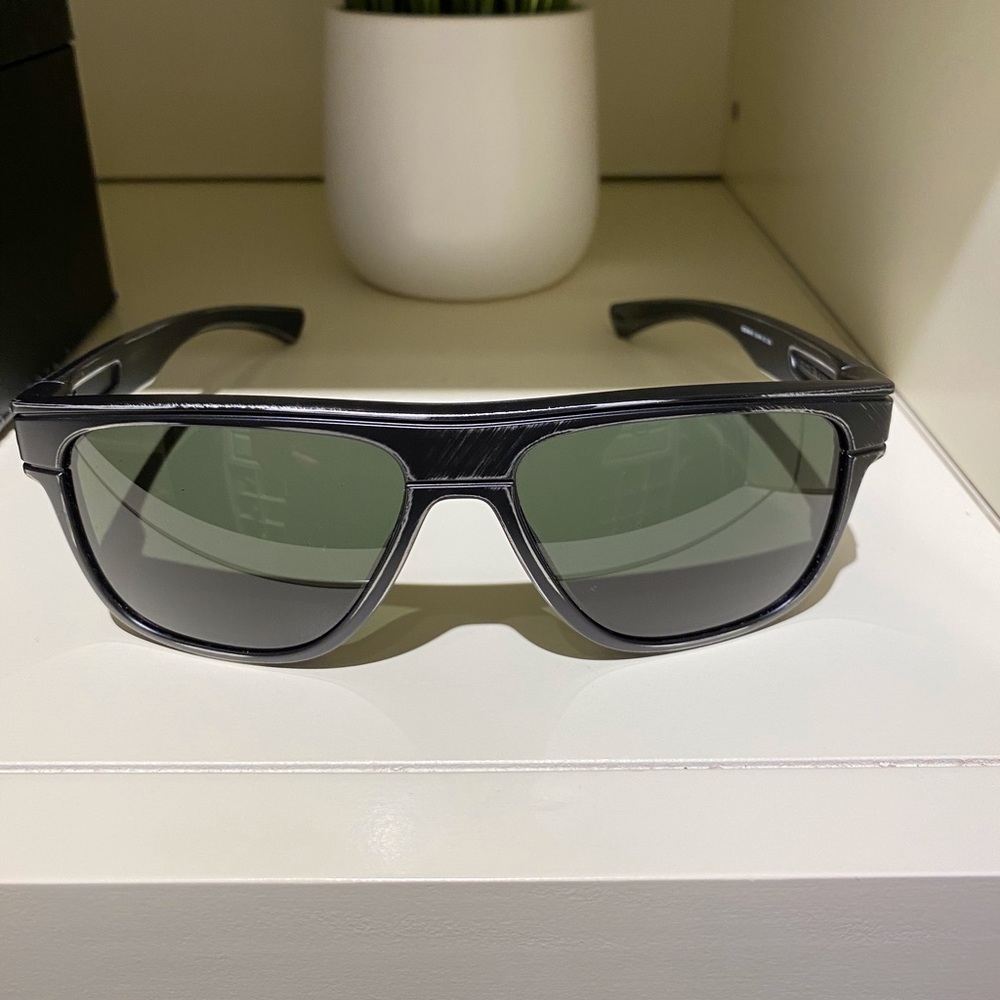 Oakley Breadbox - Black Decay
